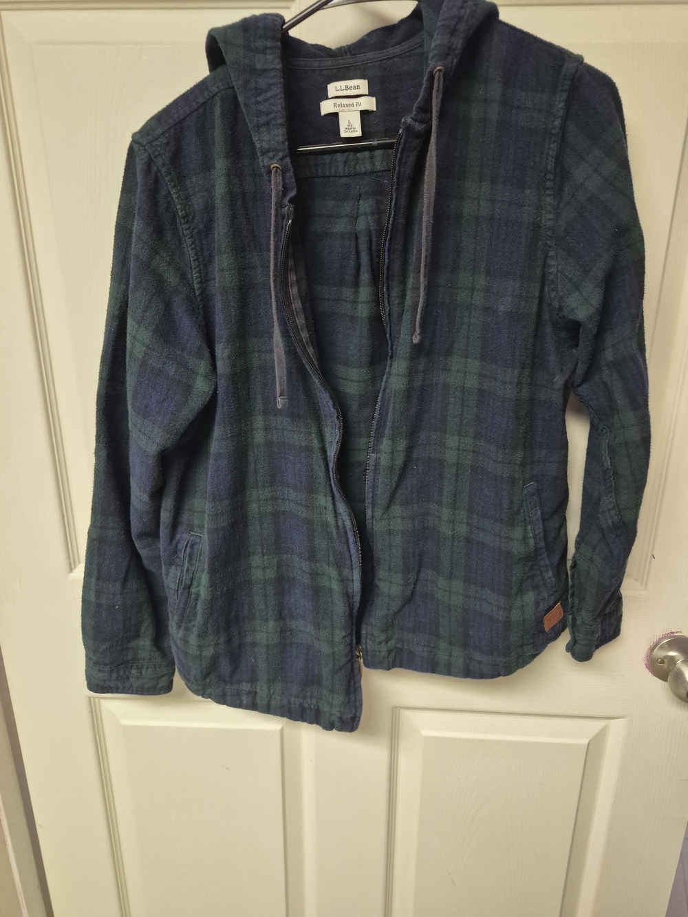 L.L. Bean Kids Hooded Plaid Puffer Jacket - Navy & Green